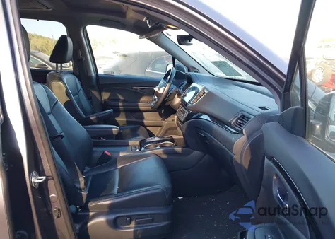 2019 Honda Pilot Touring from USA, damaged, VIN 5FNYF5H66KB040532